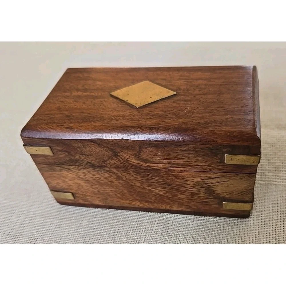 VTG Wooden Token/Keepsake/Trinket Box Hinged W/Brass Details 4