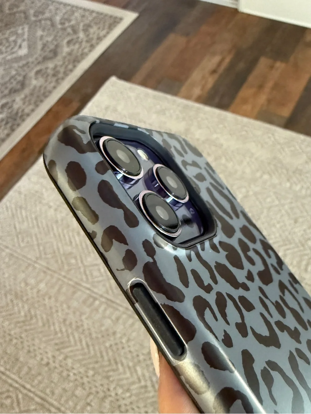 The Urban Flair 14 scratches protection