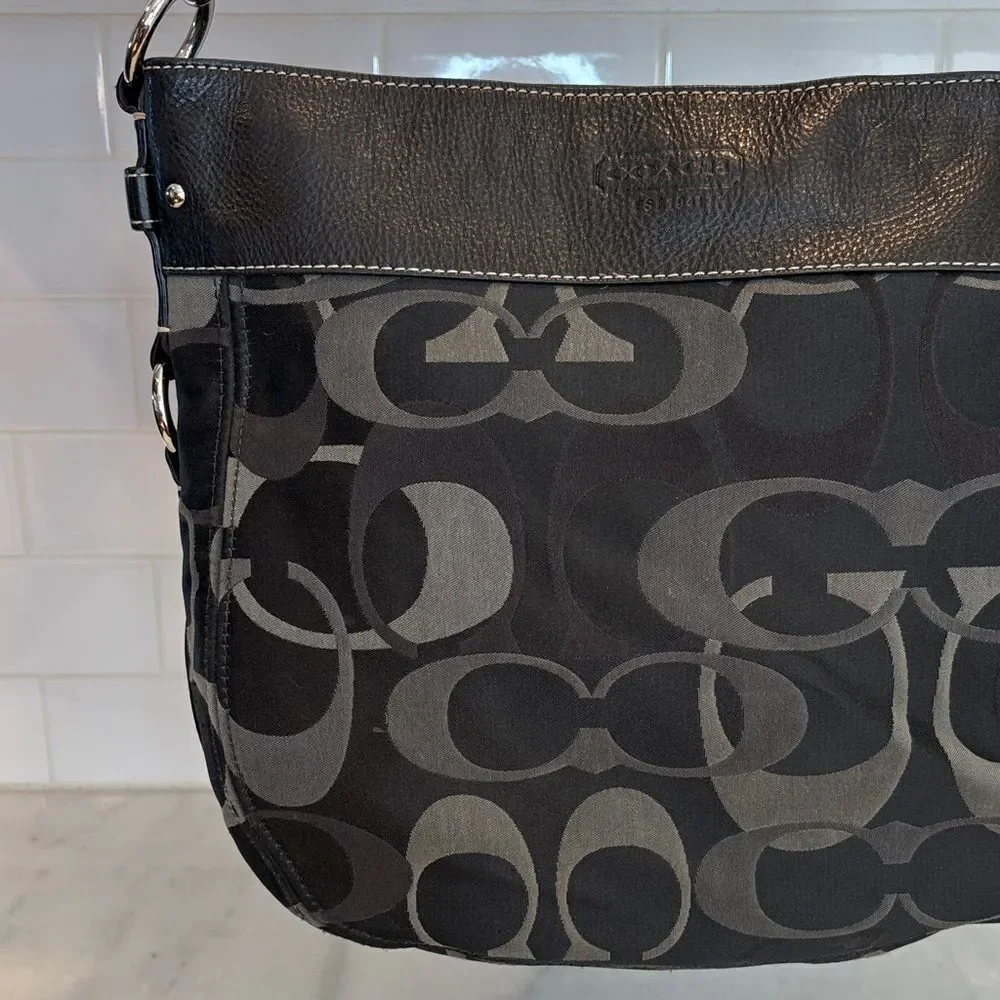 Coach authentic designer