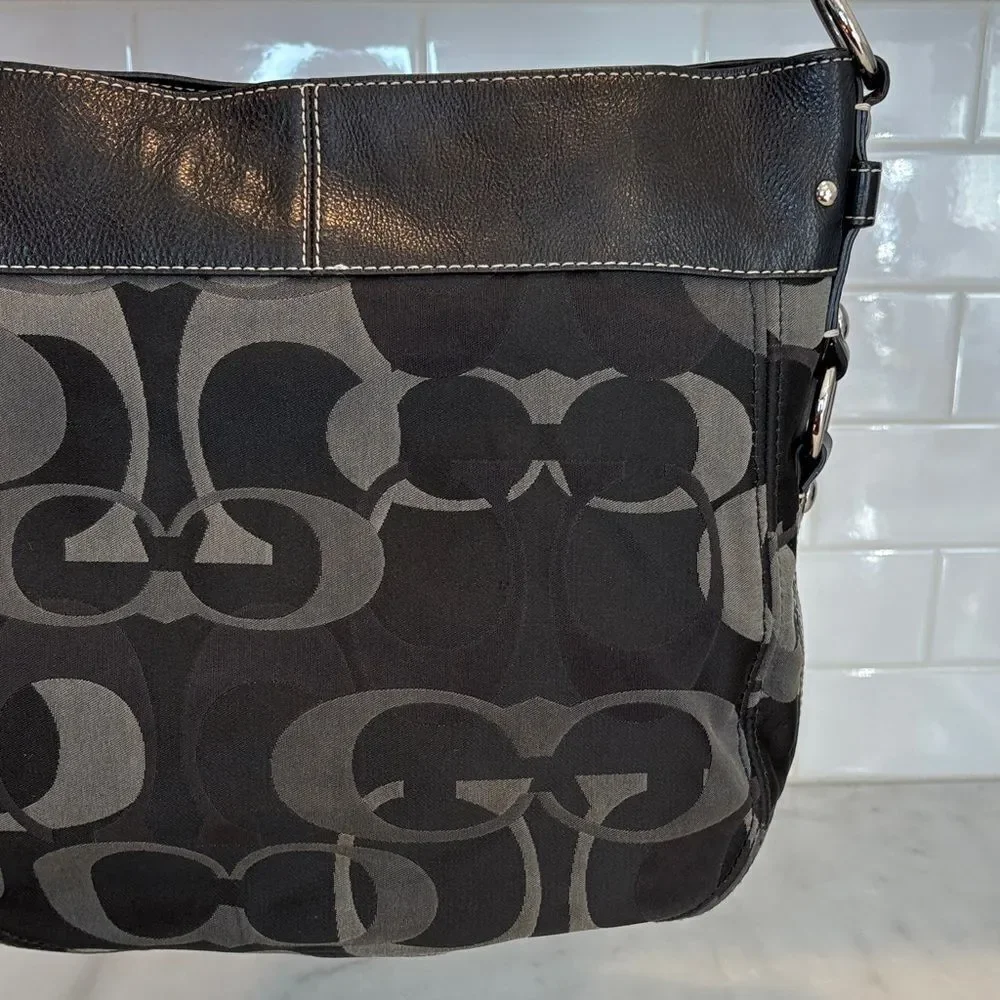 Coach authentic designer