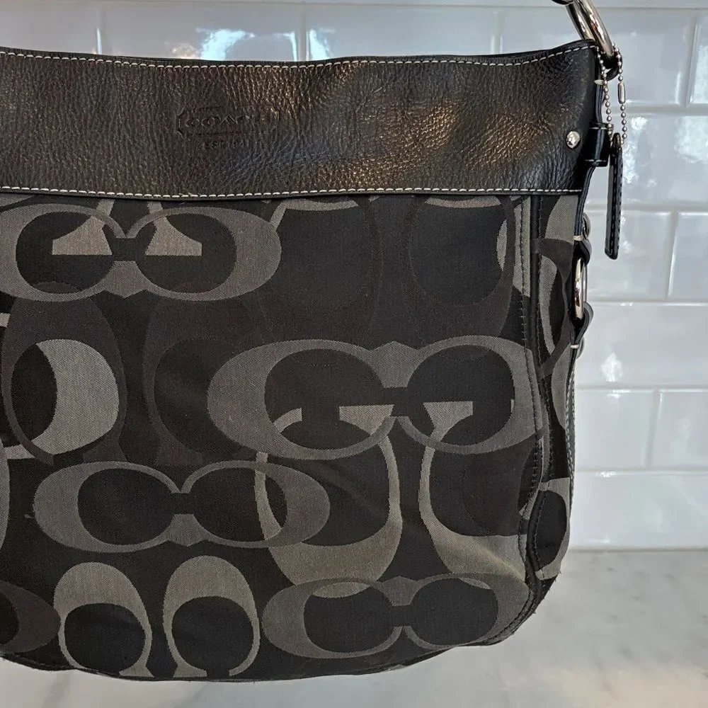 Coach authentic designer