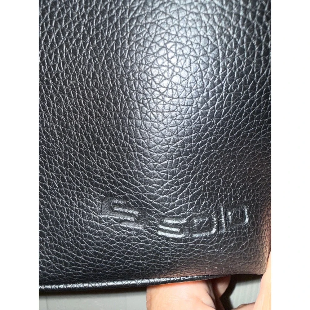 solo black faux