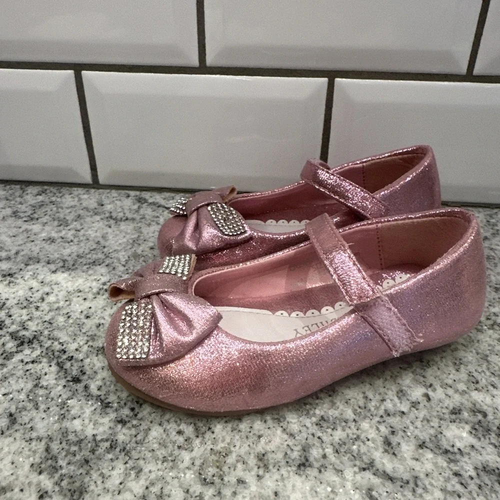 Laura Ashley laura ashley