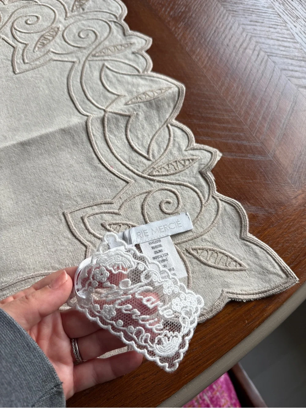 Marie Mercie elegant cream