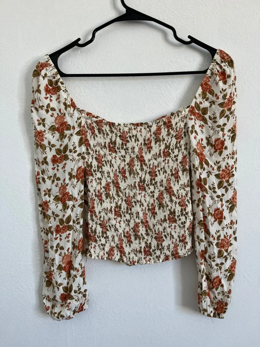 Reformation off shoulder