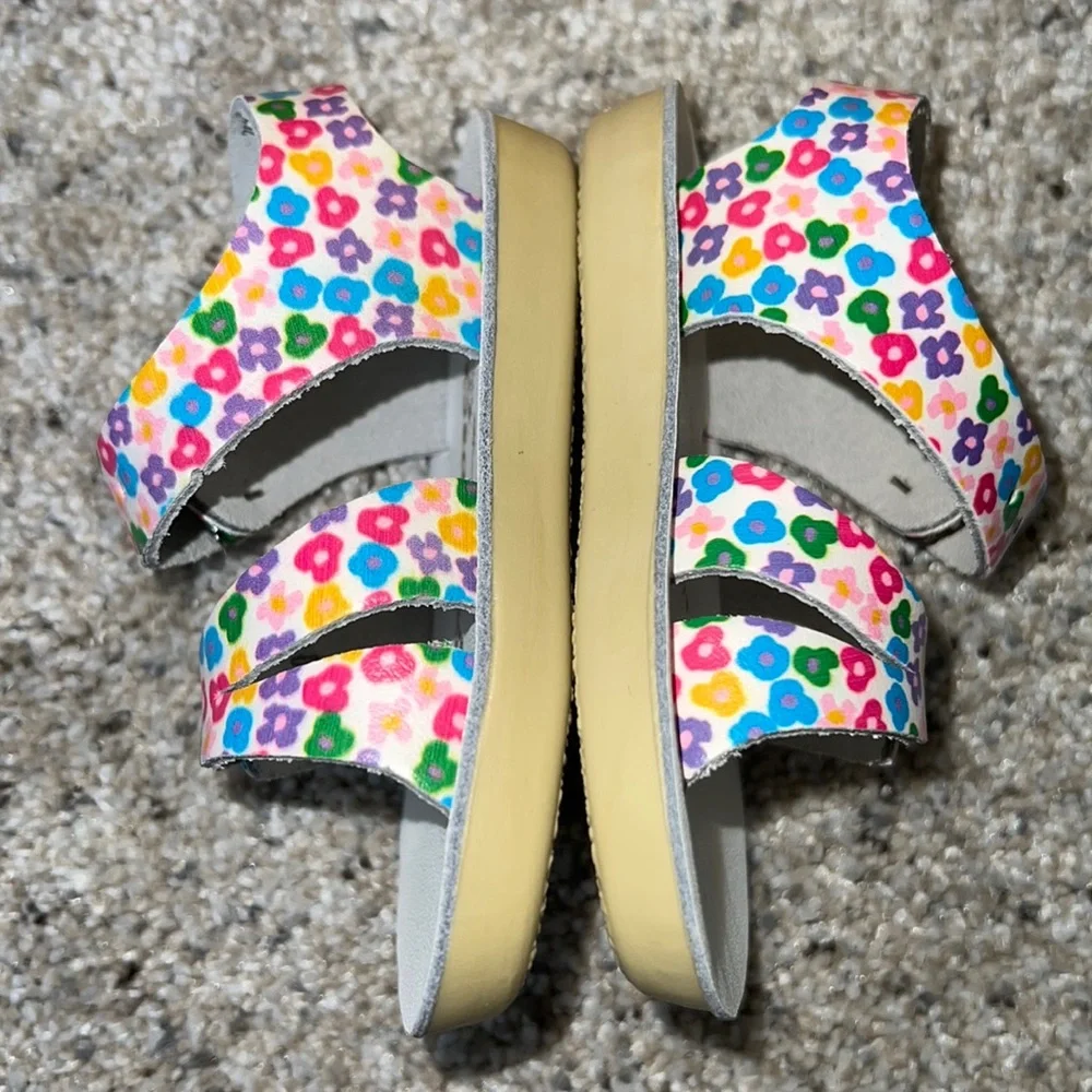 Salt Water Sandals by Hoy authentic new