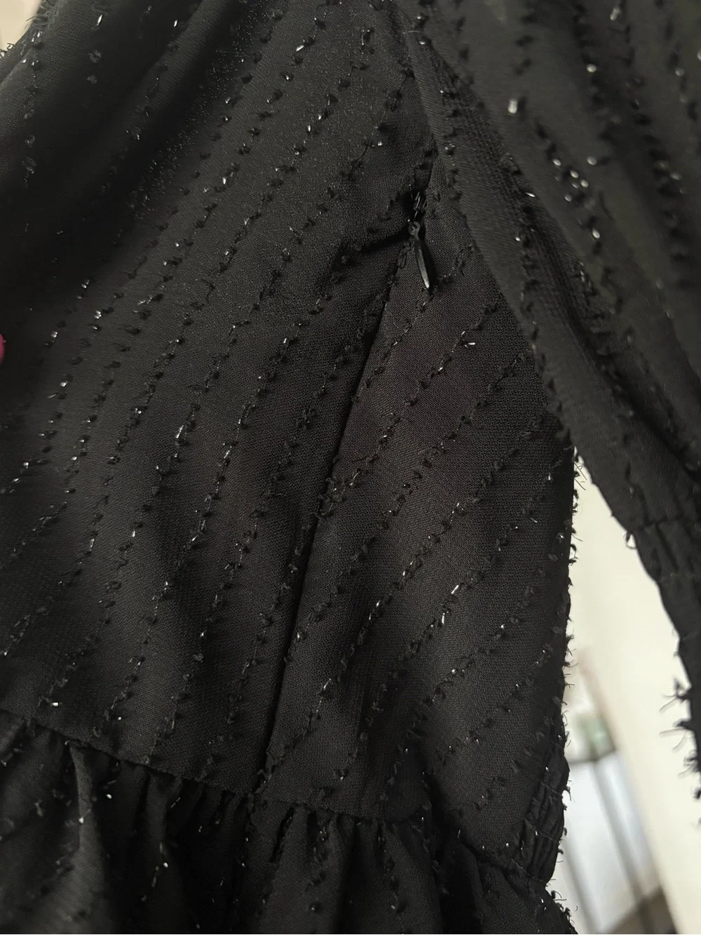 Astr label black