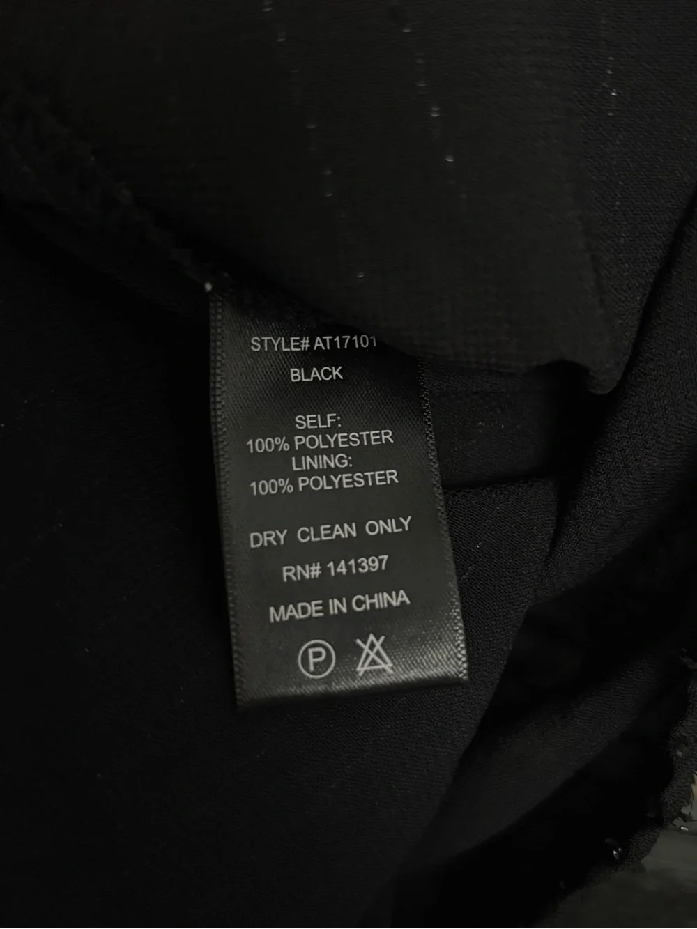 Astr label black