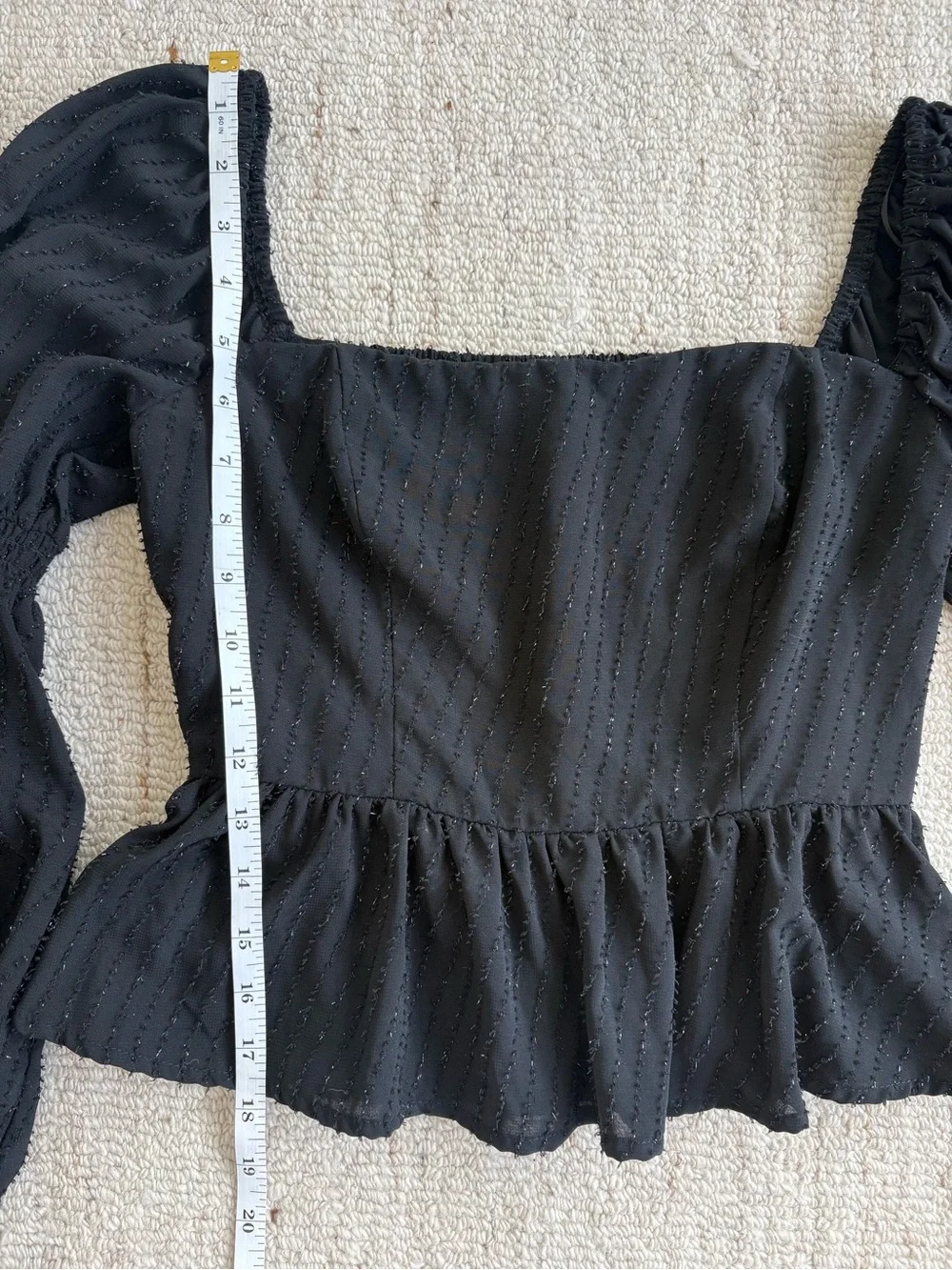Astr label black