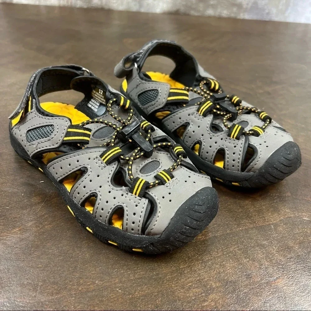 Khombu Charlie Active Outdoor Sandals
