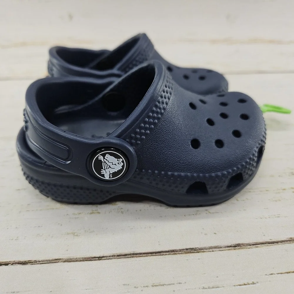 CROCS classic clog