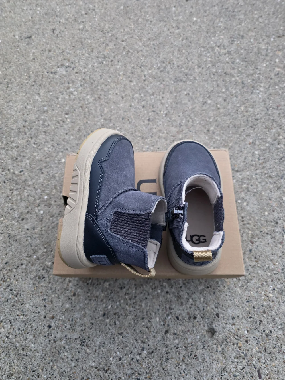 UGG new australia