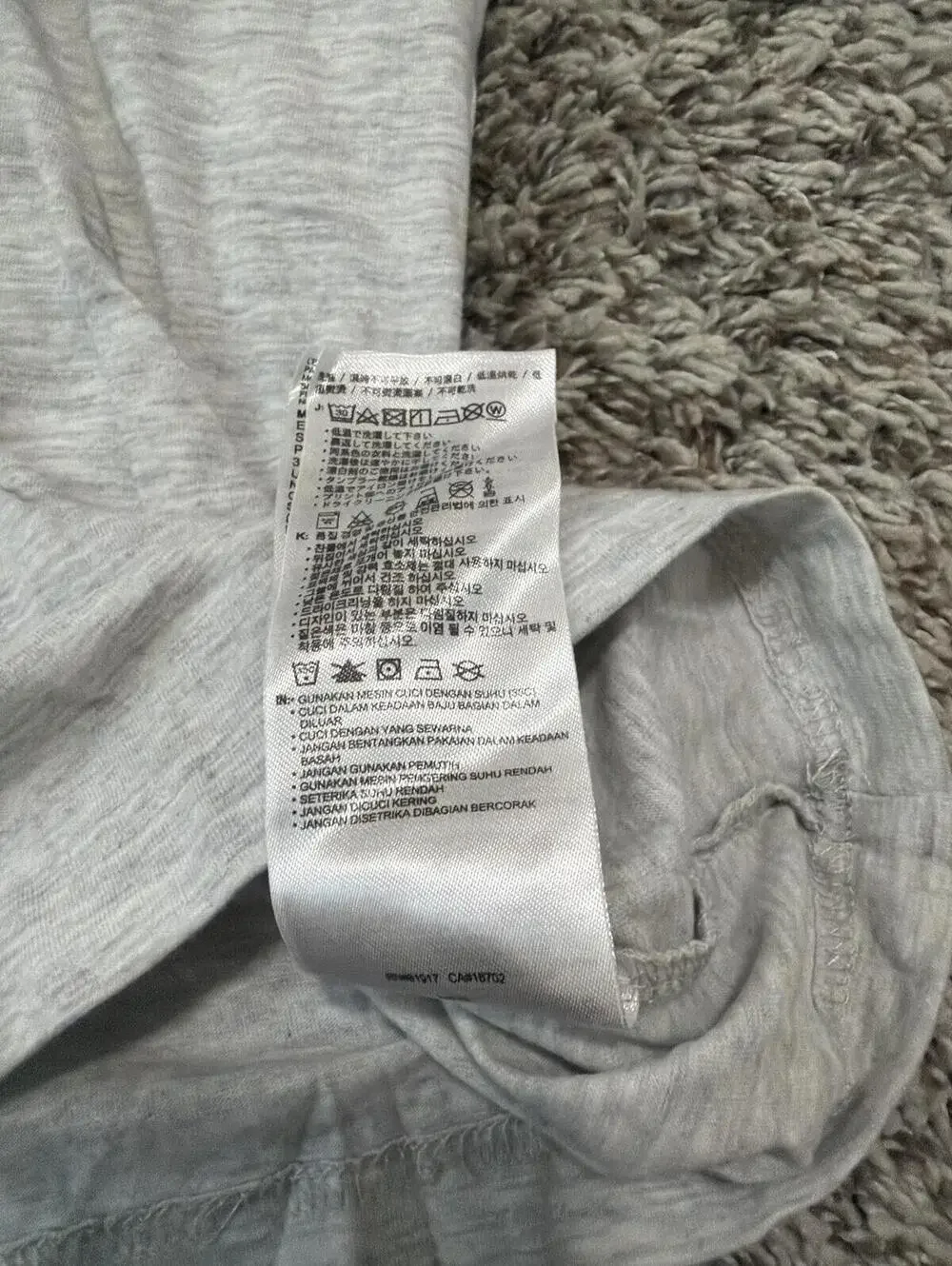 Converse this shirt