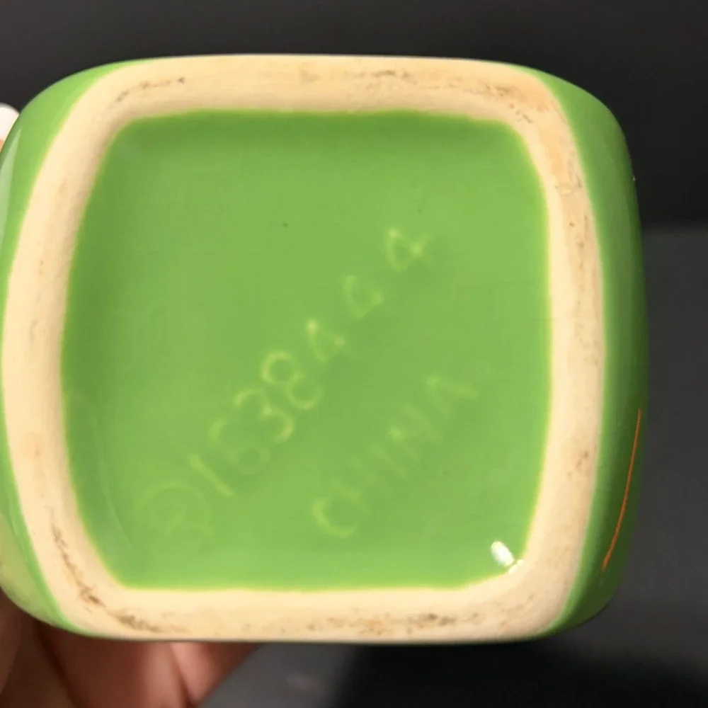 unbranded green ceramic