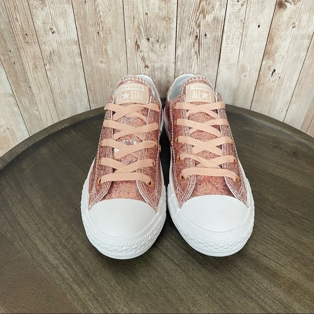 Converse ship dust