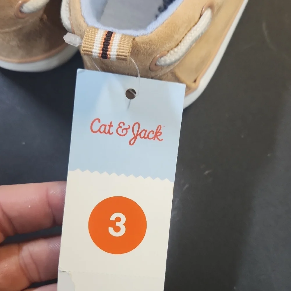 Cat & Jack stylish light