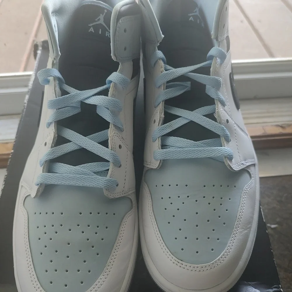 Jordan air mid