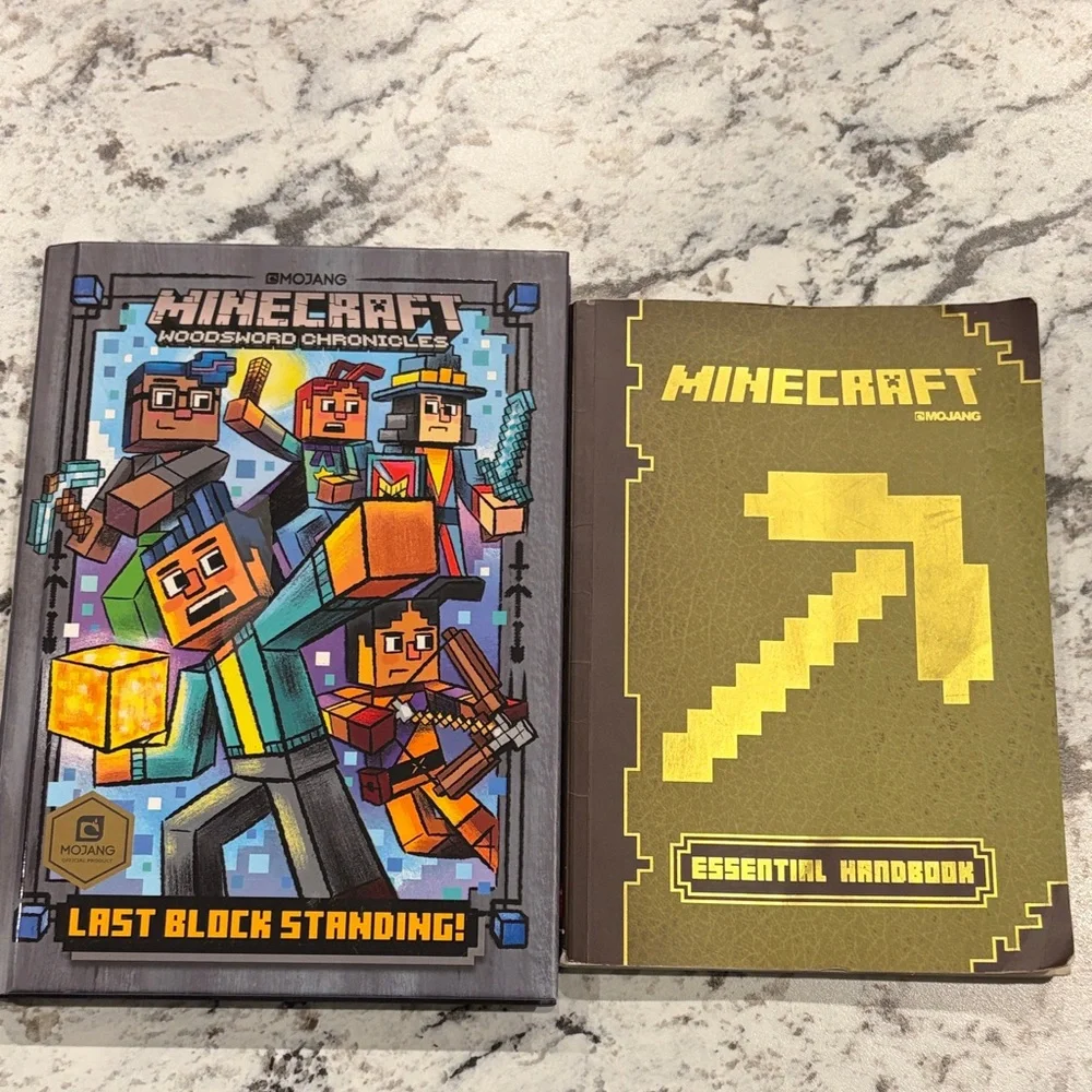 Minecraft: Woodsword‎ Chronicles - Last Block Standing! Hardcover Set of 2