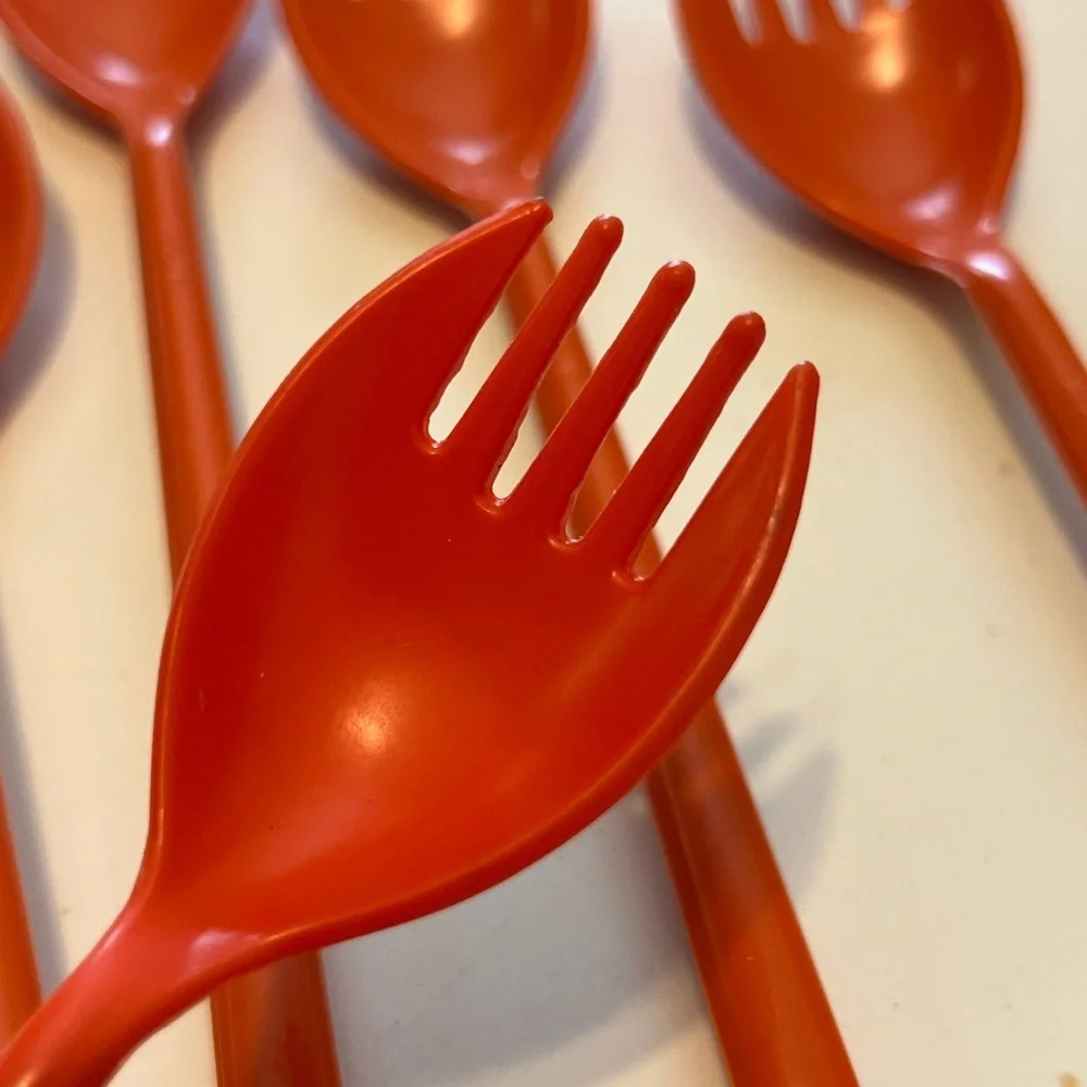 Tupperware bring back