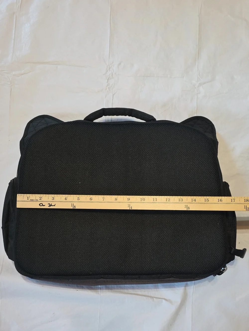 Eddie Bauer compact messenger