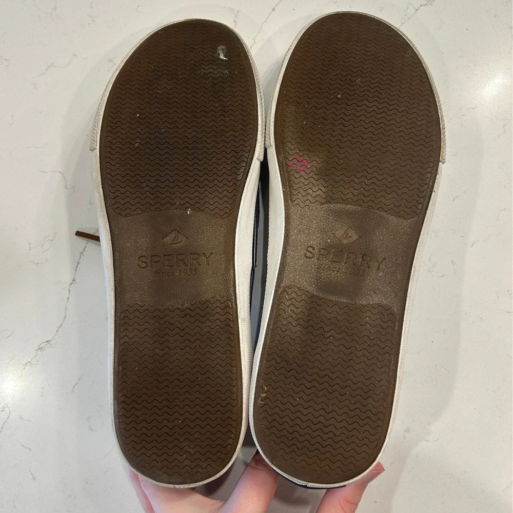 Sperry top sider
