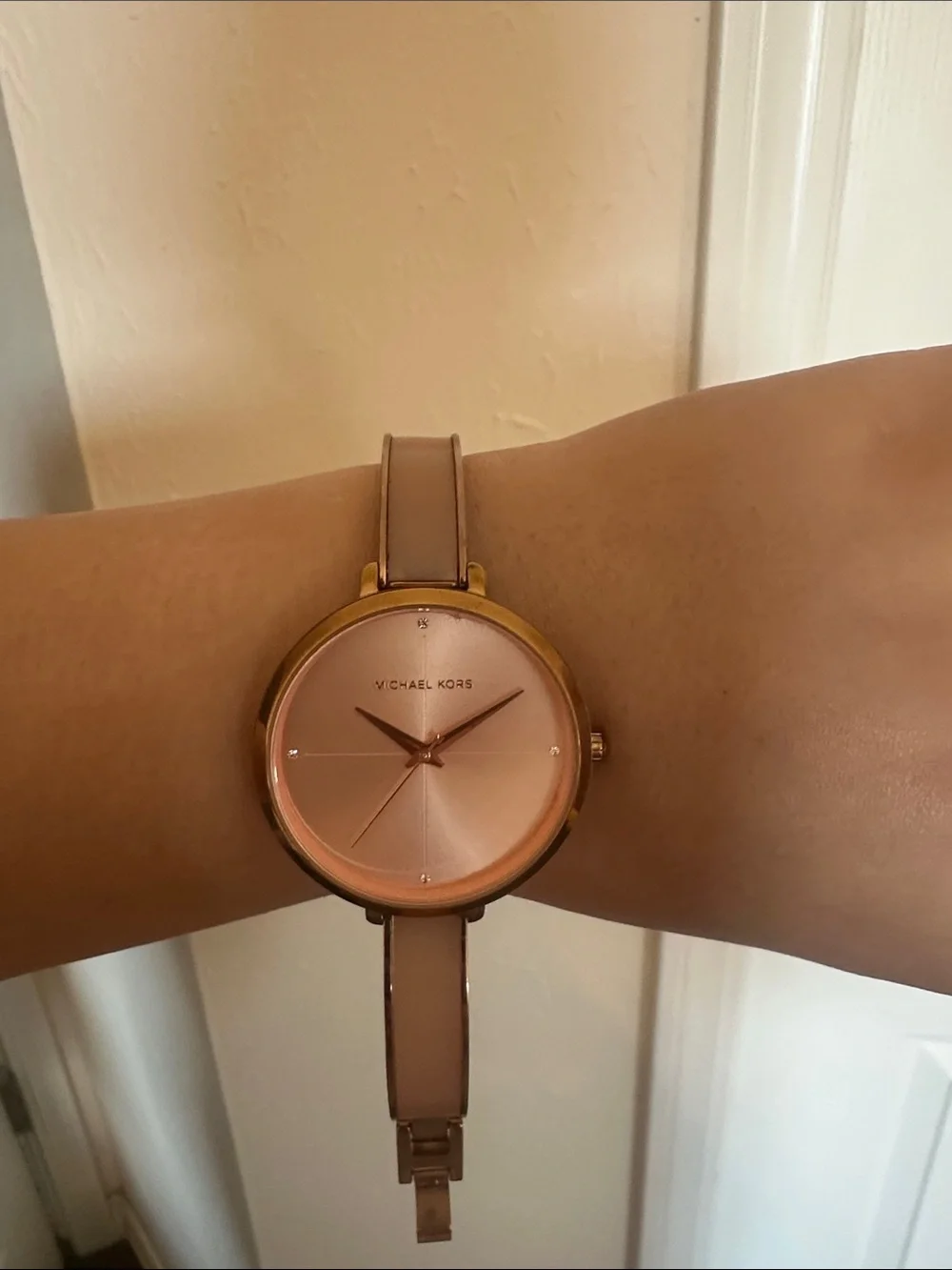 Michael Kors elegant michael