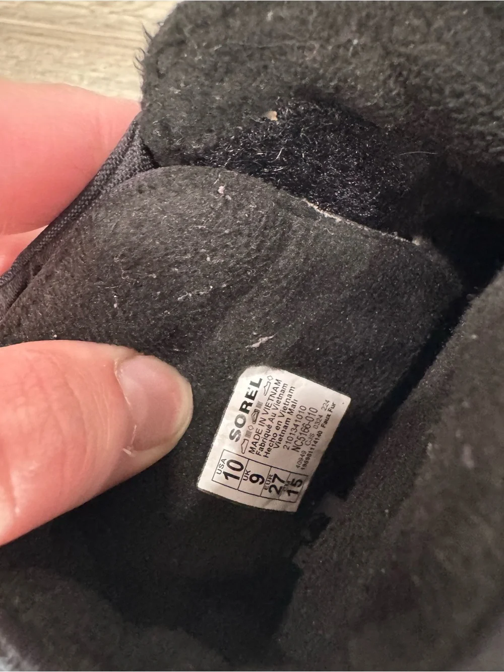 Sorel size 10