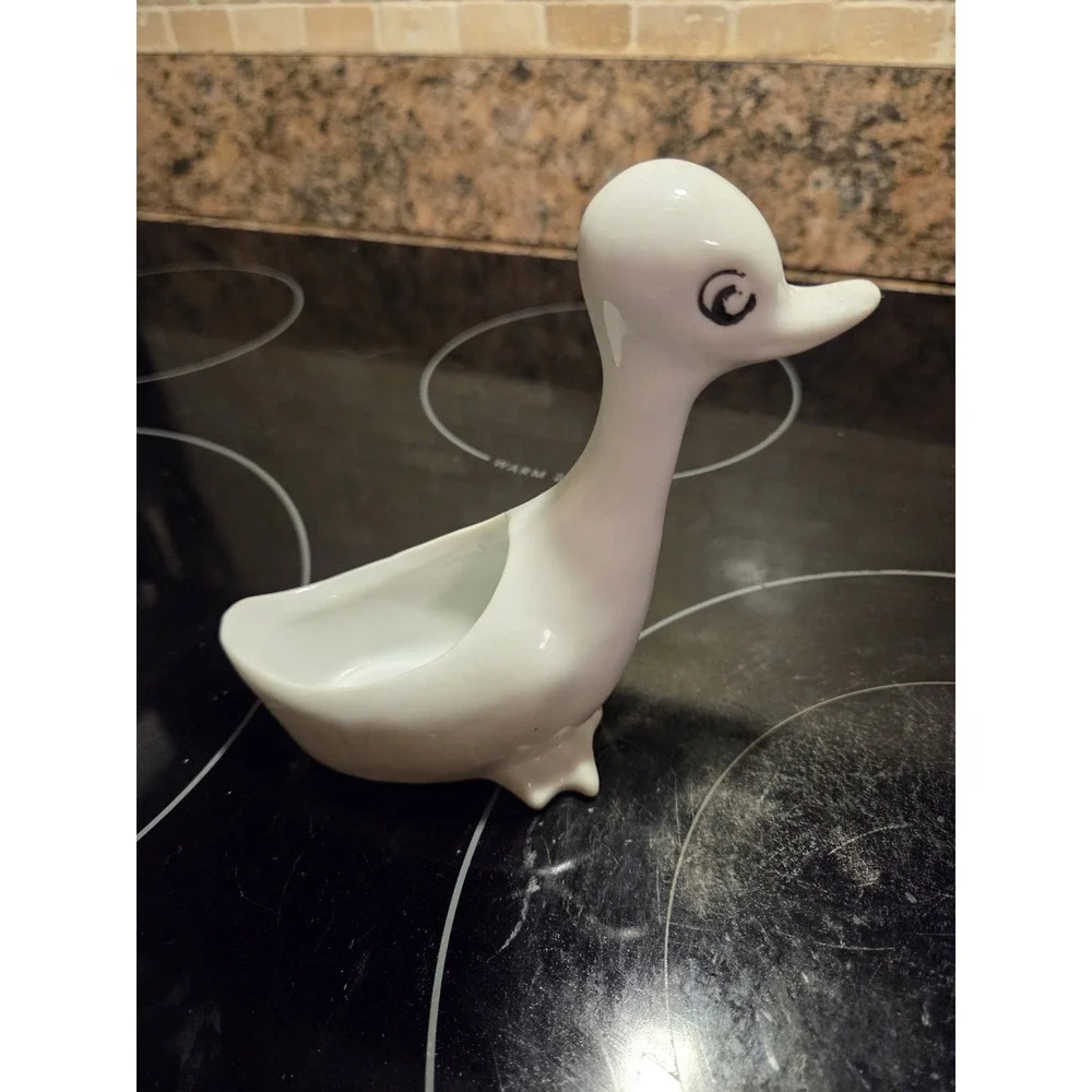 Vintage‎ White Porcelain Duck Planter