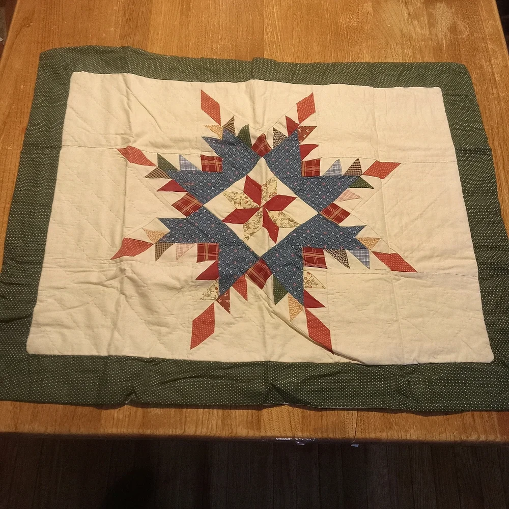 Arch Associates mountain quilted dated