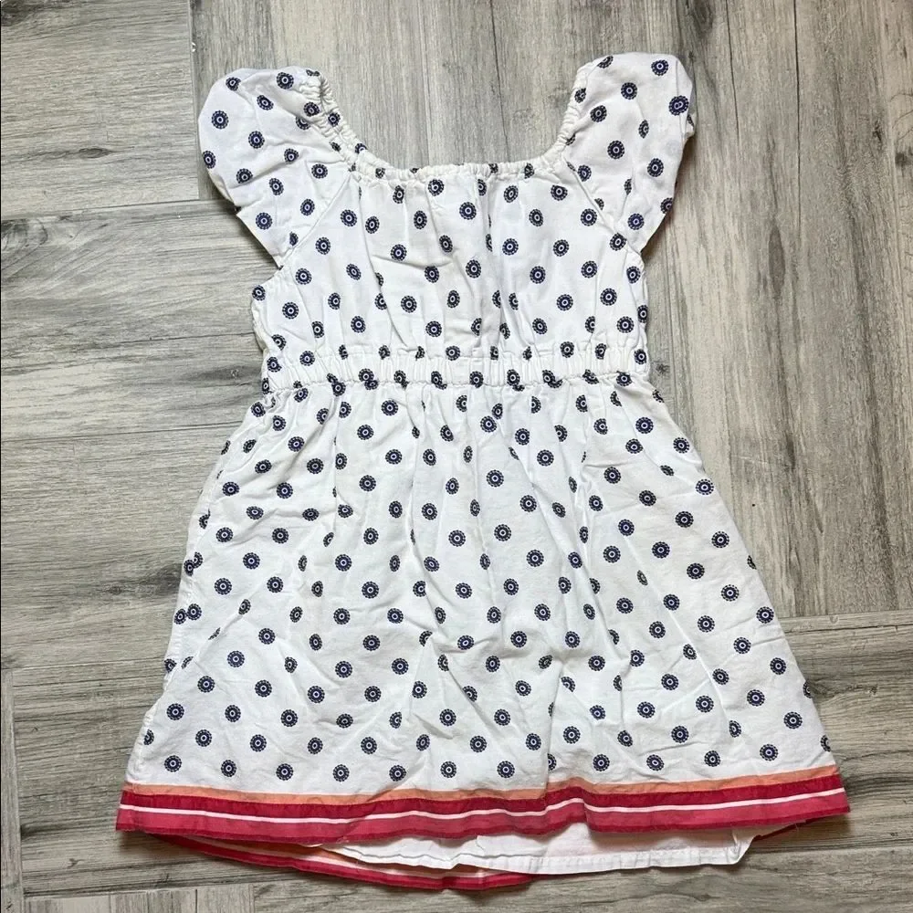 Old Navy charming casual