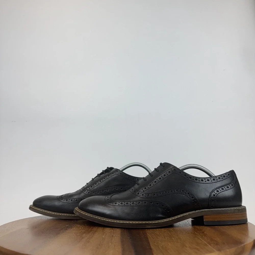 Vince Camuto size 10