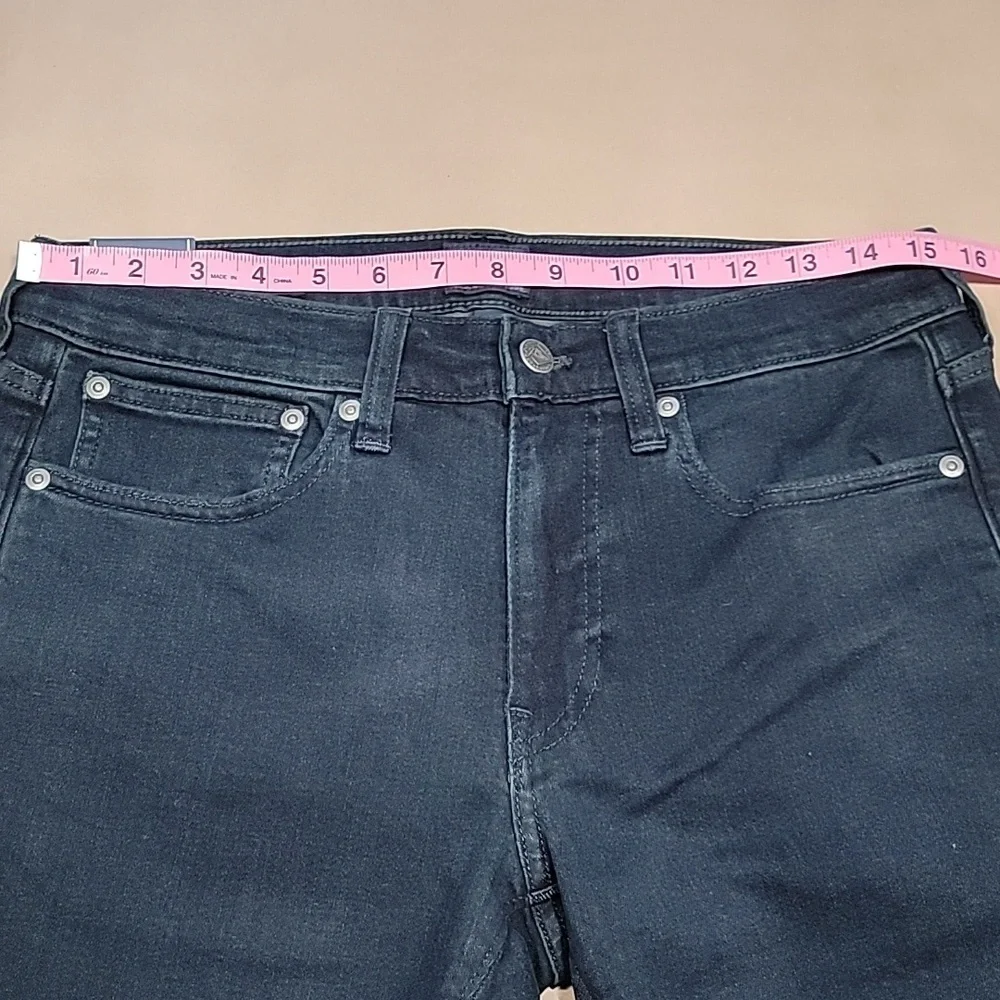 J. Crew crew size