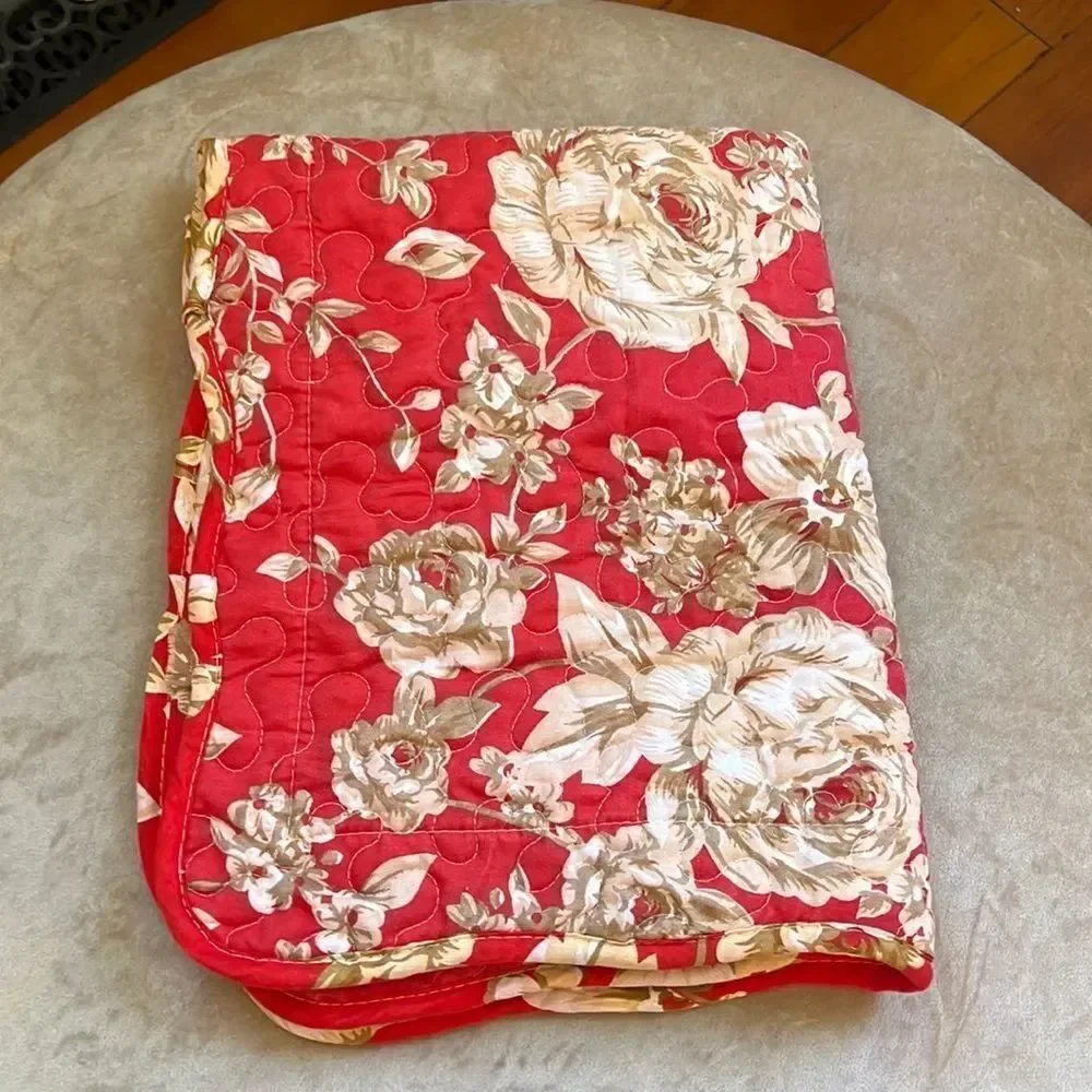 VTG 20x26” Quilted Pillow Sham Victorian Red Tan Garden Rose Print