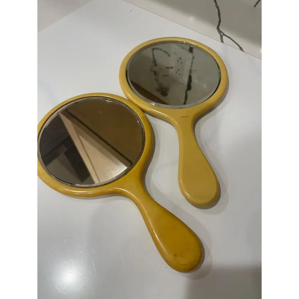 N/A set yellow