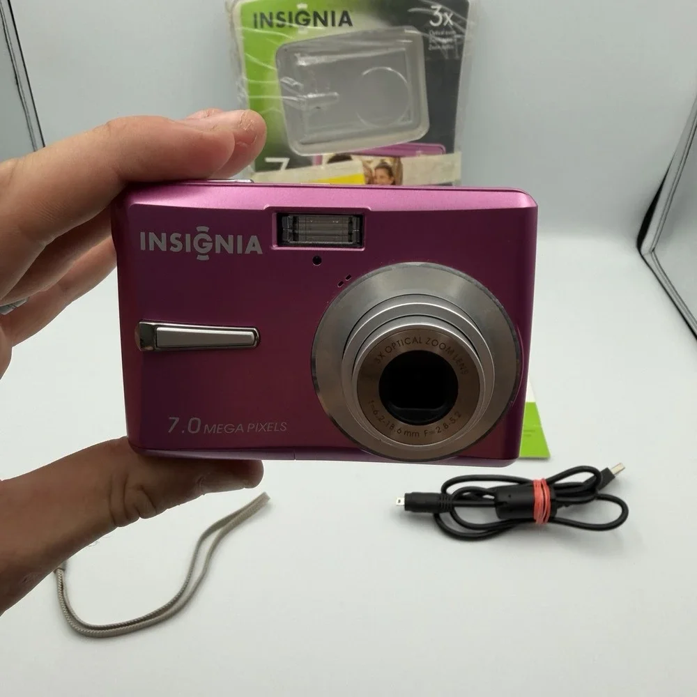 Insignia ns dsc7p09