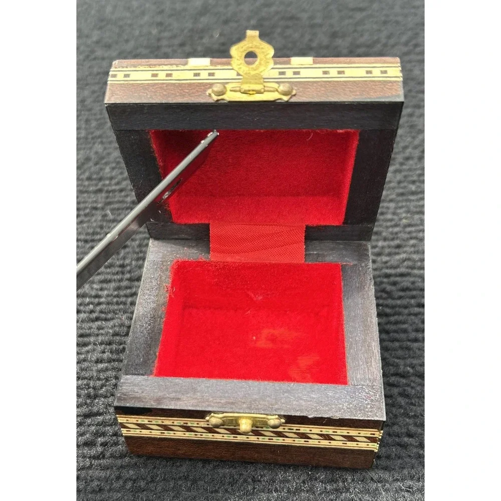N/A vintage marquetry