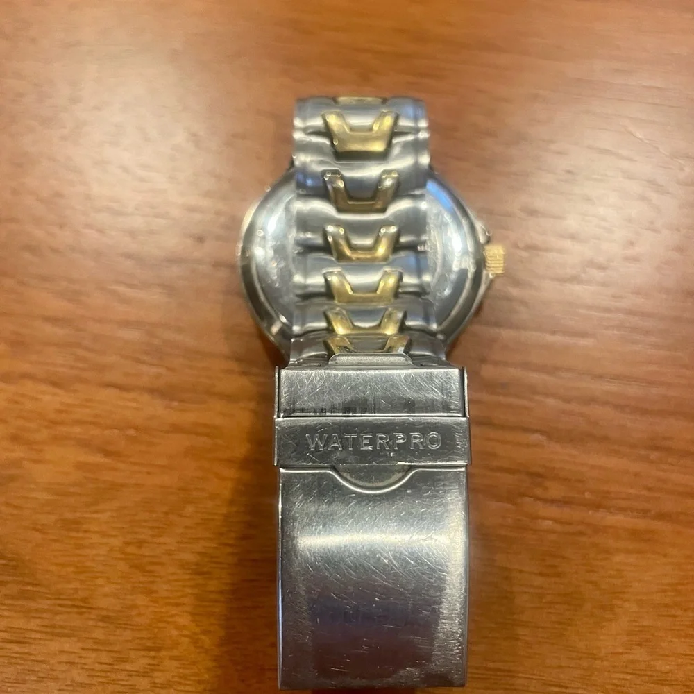 Guess vintage men’s