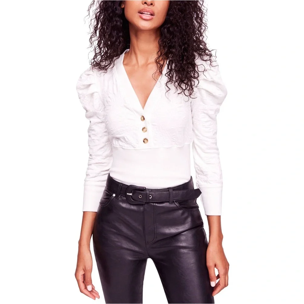 FREE PEOPLE Gemma Puffed-Sleeve‎ Henley Top