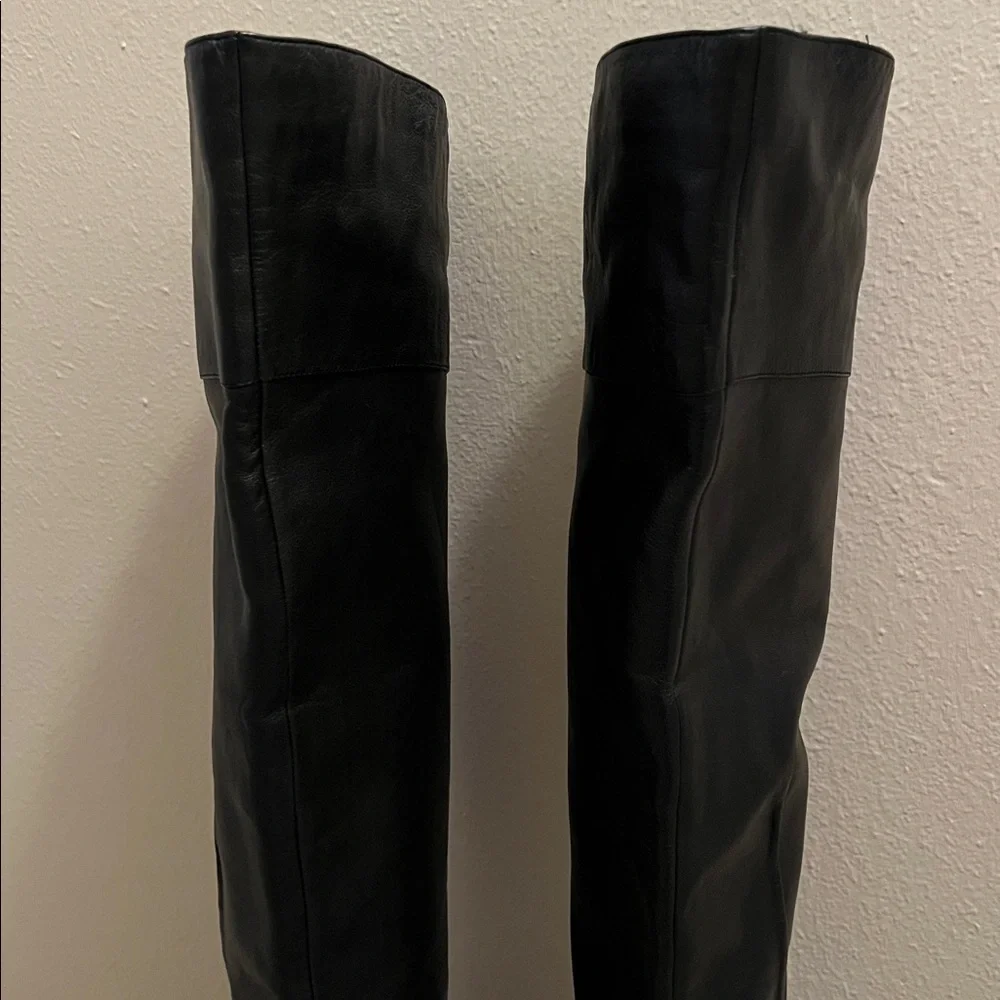 Guess over knee