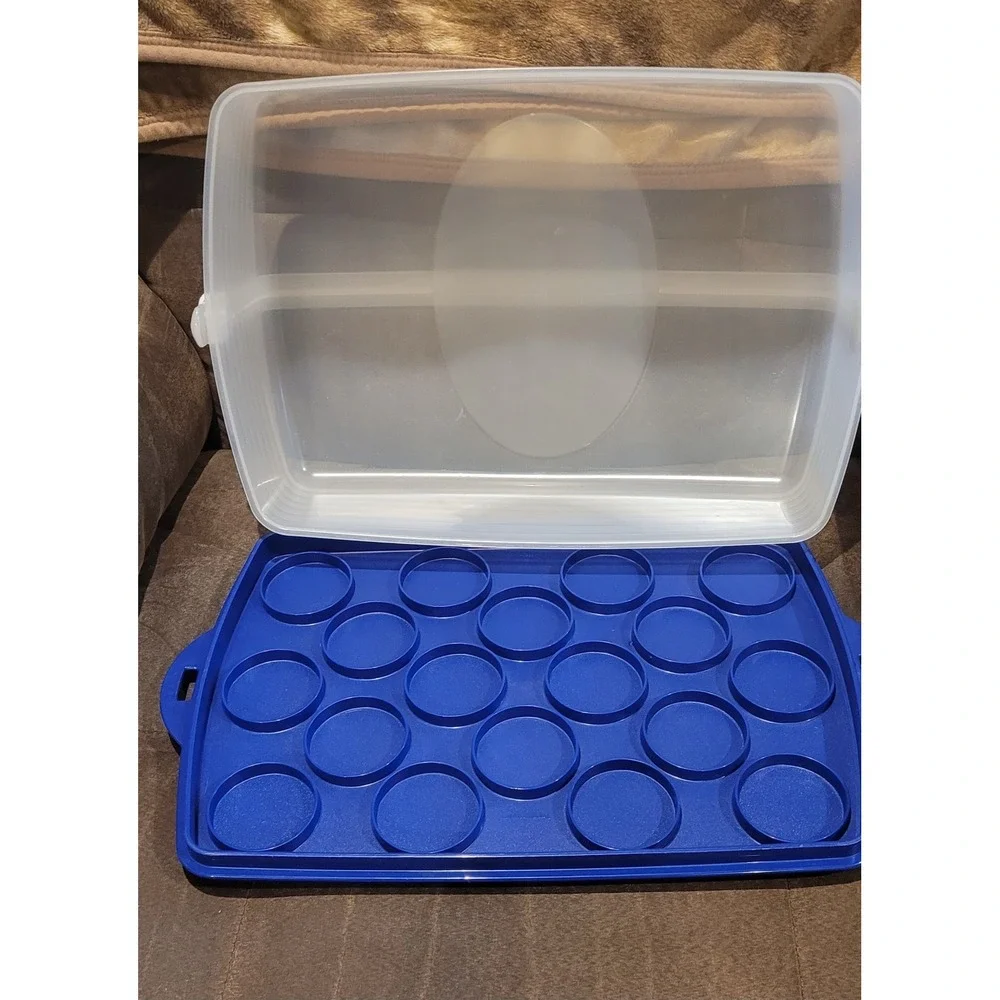 Tupperware bake take