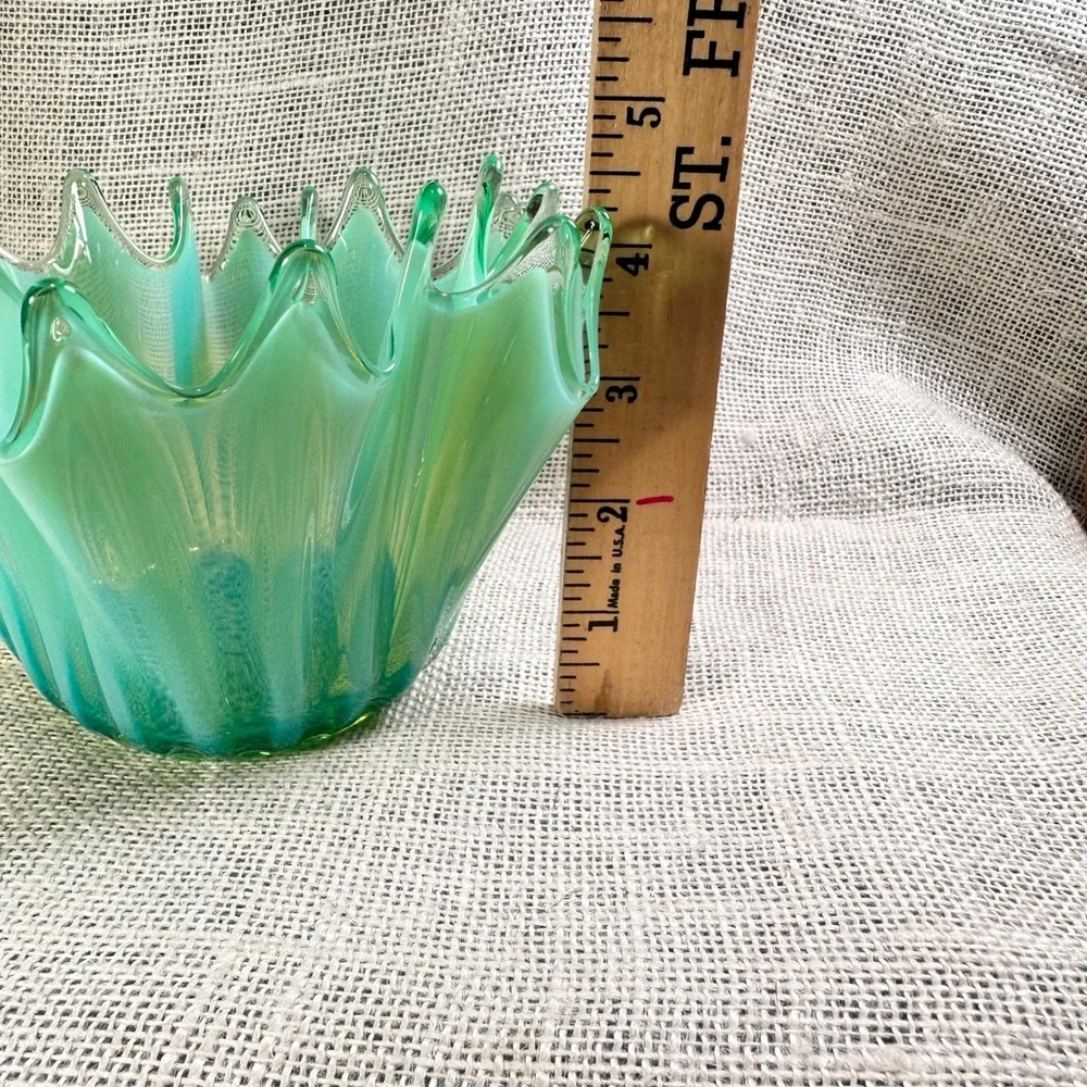 Fostoria Heirloom Green Opalescent Handkerchief Bowl MCM Art Glass Vintage