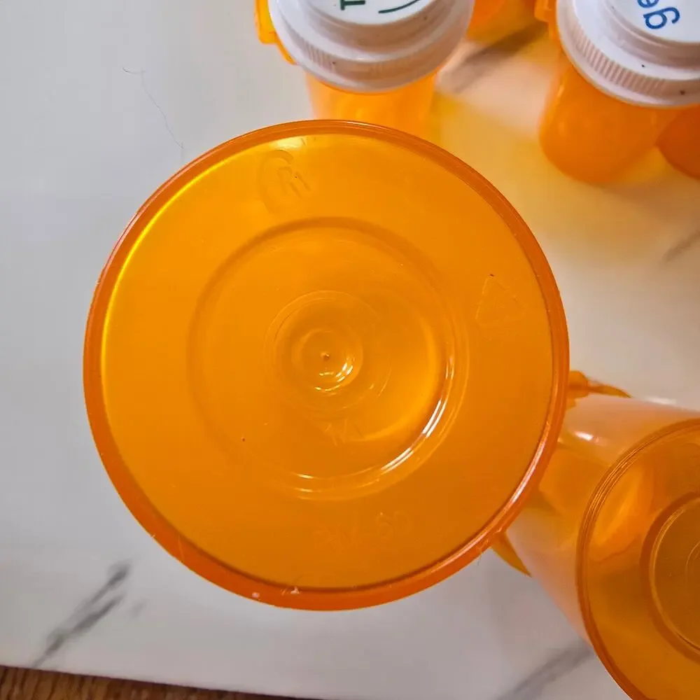 Genoa pill bottles