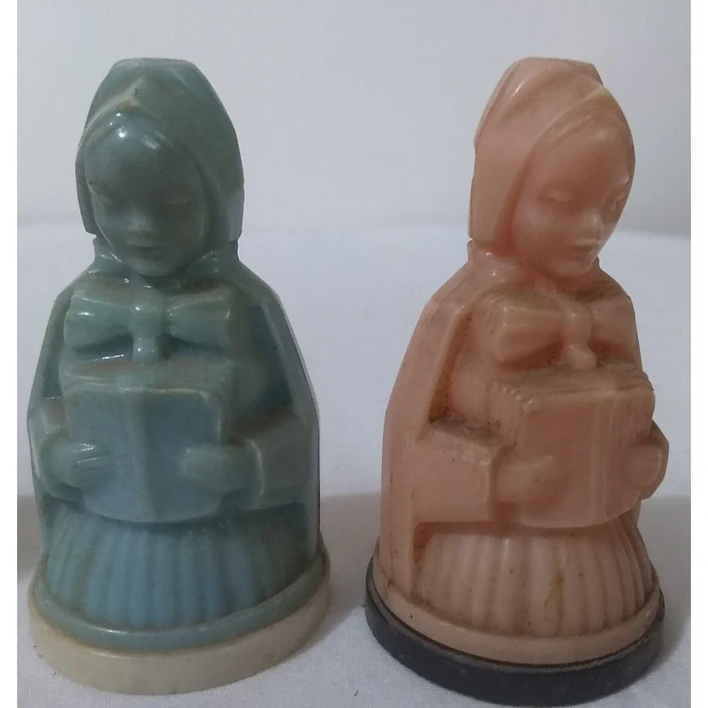 Household Plastics vtg lot