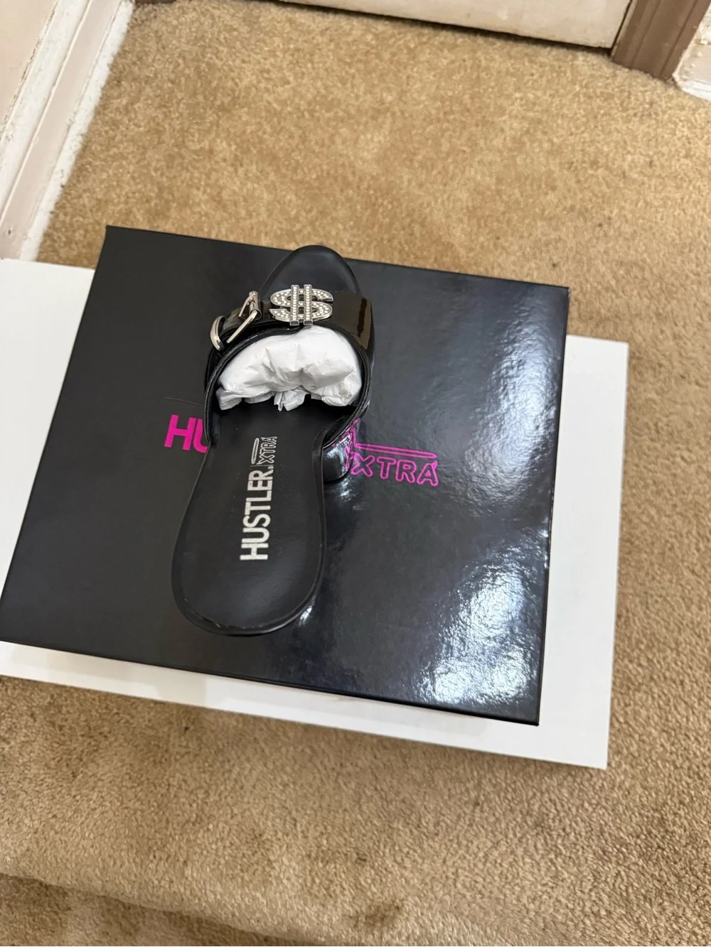 YRU high gloss