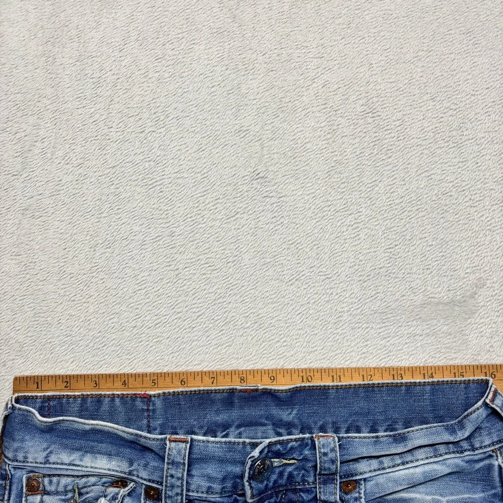 True Religion **true religion
