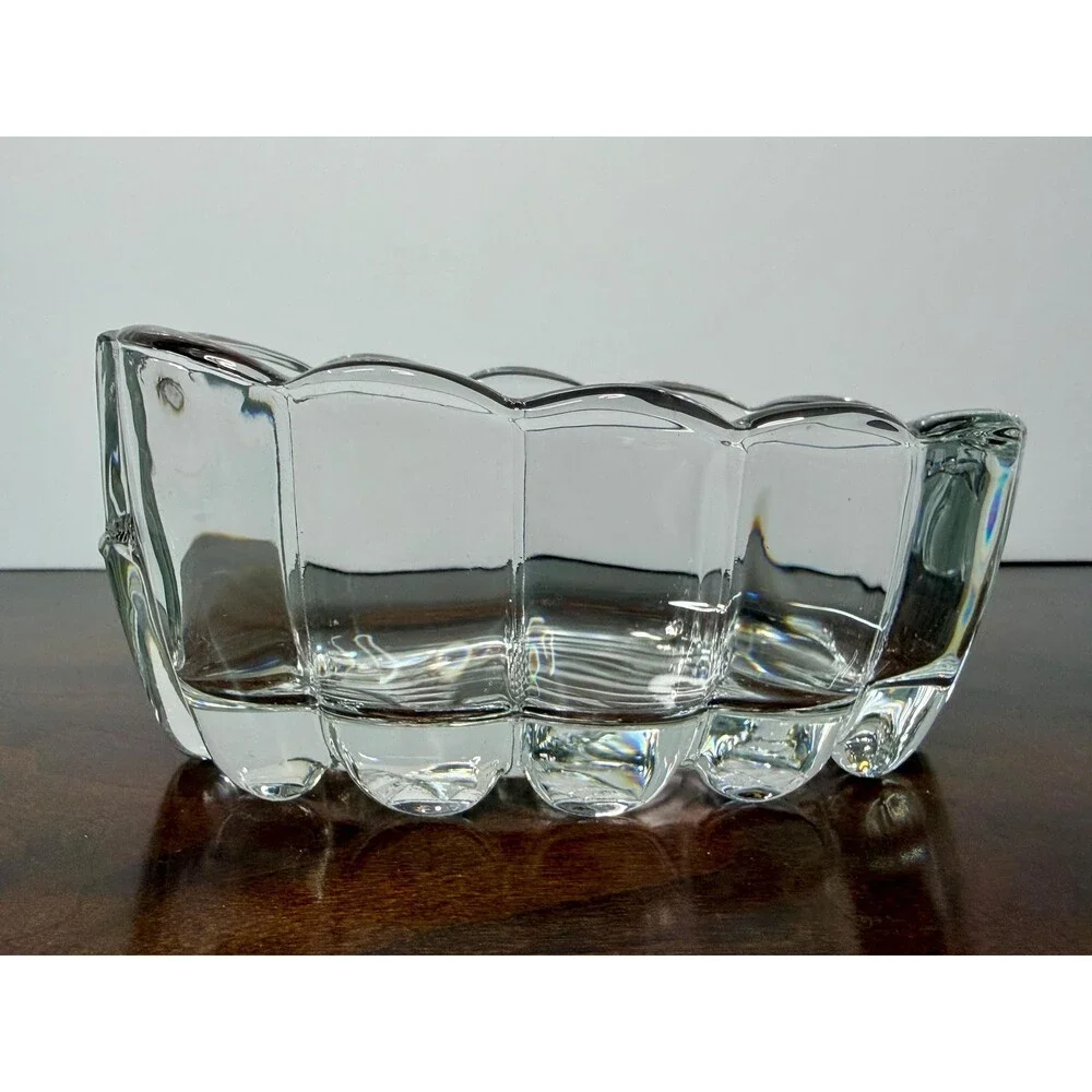 Unbranded vintage pair
