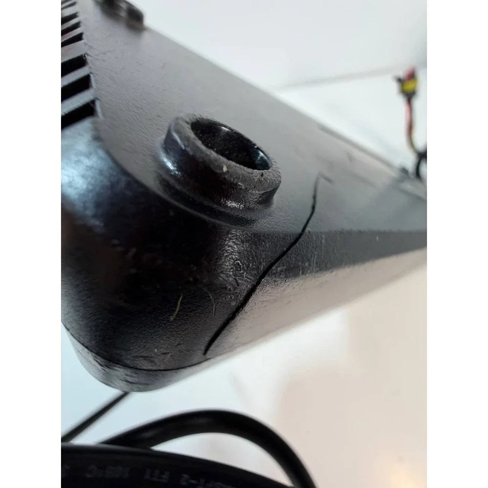 Makita genuine dc4001