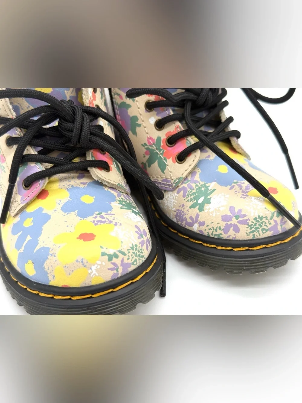 Dr. Martens ❗️size 8❗️