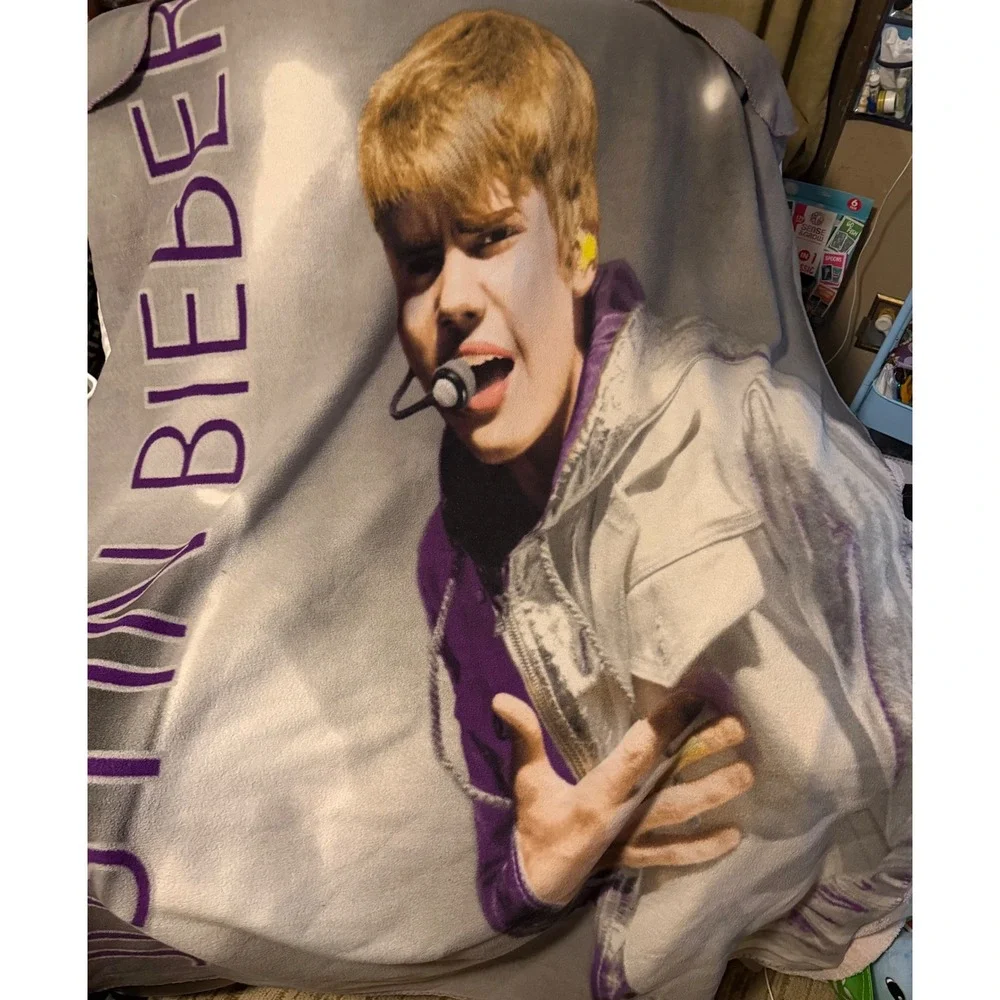 Justin Bieber belieber edge
