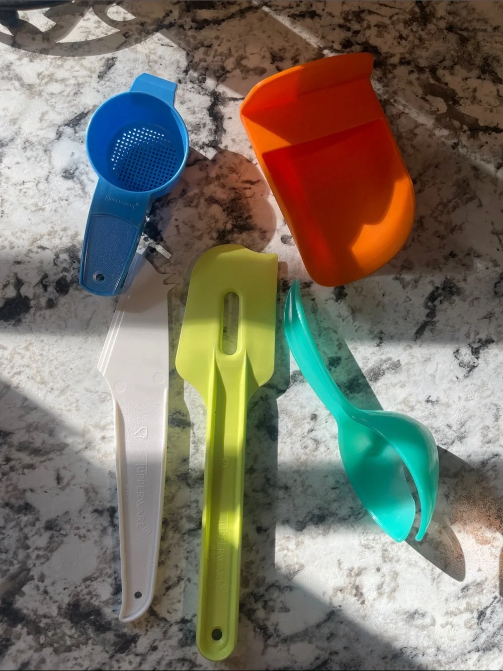 Tupperware kitchen utensil